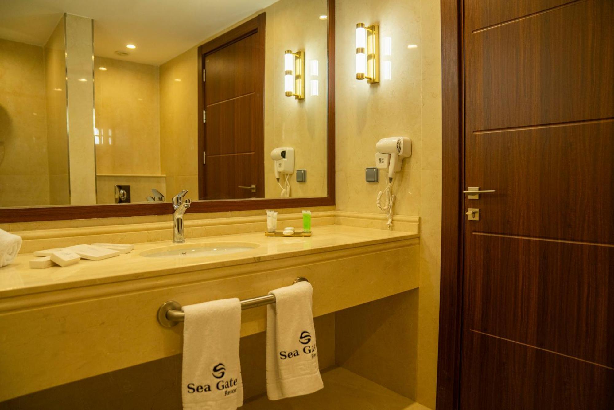 Sea Gate Resort Sweimeh Εξωτερικό φωτογραφία